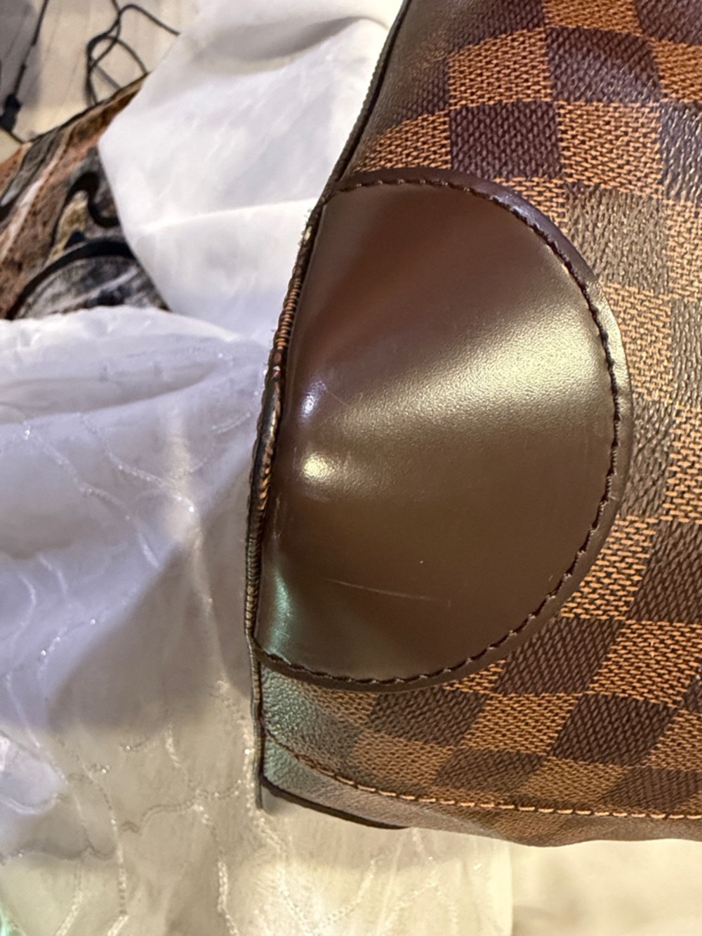 Louis Vuitton Brown Damier Ebene Hampstead Shoulder Tote with Gold Hardware - Picture 5 of 8